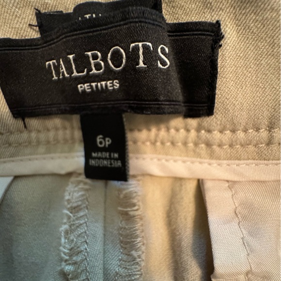 Talbots Chatham khaki pants. Size 6P - Picture 5 of 10